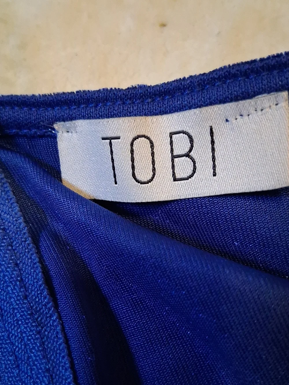 Tobi Top - Picture 4 of 4